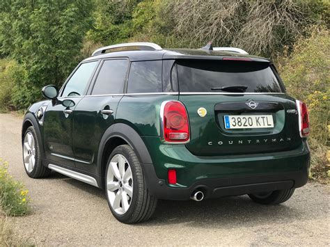 Probamos el Mini Cooper S E Countryman All4: un híbrido enchufable original y con tracción ...