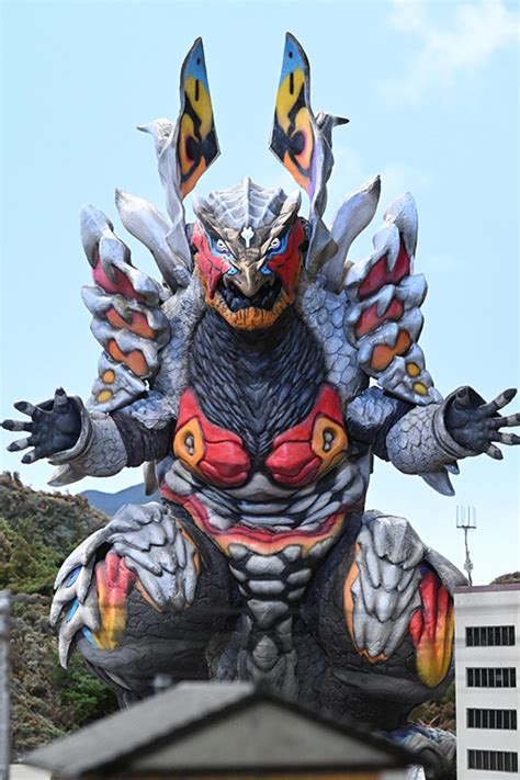 Nijikagachi| Ultraman | Tsuburaya Productions Co., Ltd