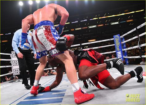 Photo: logan paul congratulates ksi after losing boxing rematch 09 ...