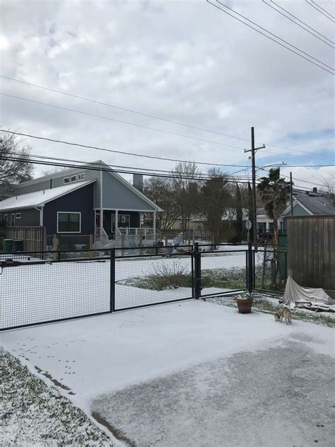 Reader photos: Historic winter storm dumps snow, ice across Houston area