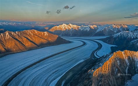 Saint Elias Mountains and Kaskawulsh Glacier, Kluane National Park and Reserve, Yukon, Canada ...