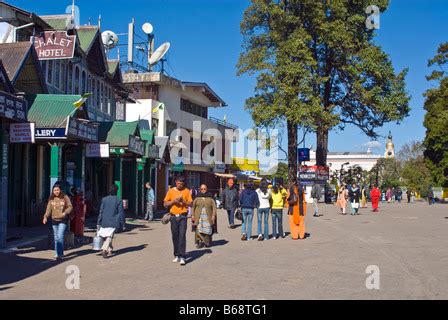 Darjeeling Mall, Chowrasta Darjeeling West Bengal India Stock Photo - Alamy