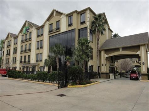 Holiday Inn Express & Suites Houston Intercontinental Airport, Houston ...