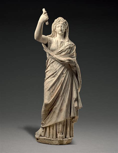 A ROMAN MARBLE PORTRAIT STATUE OF LIVIA AS A PRIESTESS, EARLY 1ST ...