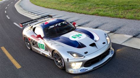 SRT Prepares Viper GTS-R Race Cars For 24 Hours Of Le Mans