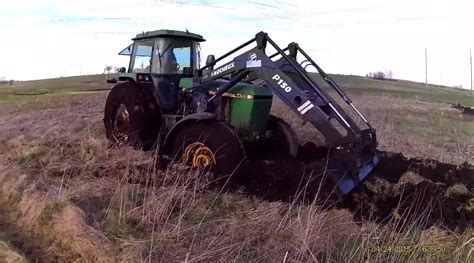 Tractor stuck in mud compilation 2015, NEW