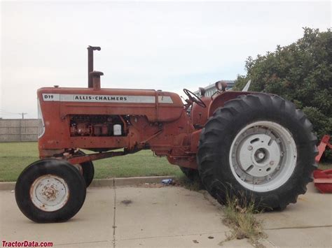 TractorData.com Allis Chalmers D19 tractor photos information