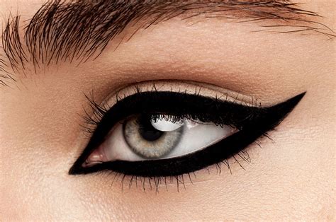 The Cat’s Meow: 3 Creative Cat-Eye Looks to Try | Beautylish