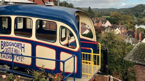 Bridgnorth Cliff Railway makes plea for swift reopening - BBC News