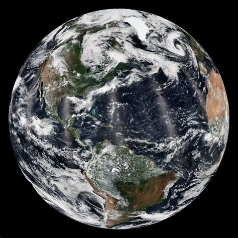 Earth in True Color (GOES East and West) - Real-time - Science On a Sphere