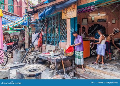 KOLKATA, INDIA - OCTOBER 31, 2016: Cheap Dirty Restaurant in Kolkata, Ind Editorial Stock Photo ...