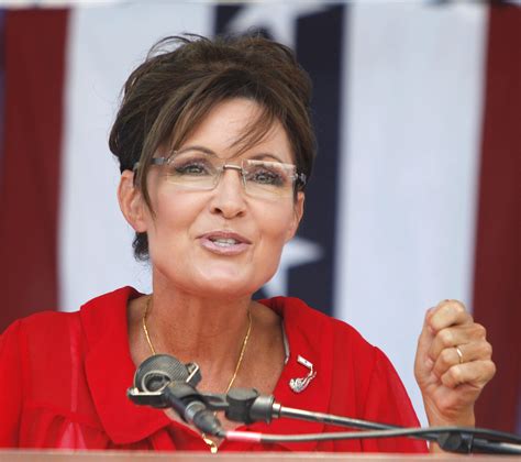 Sarah Palin Endorses Donald Trump's Presidential Bid