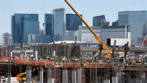 NFL Oakland Raiders stadium in Las Vegas taking shape - ABC30 Fresno