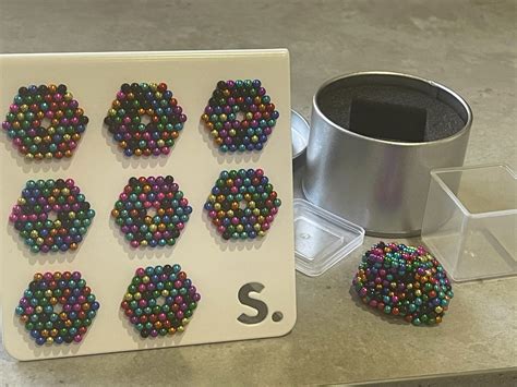 SPEKS SPECTRUM RAINBOW Magnetic balls — Metal Fidgets