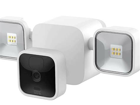 Blink Floodlight Cam gives you a totally wireless outdoor HD smart security setup » Gadget Flow