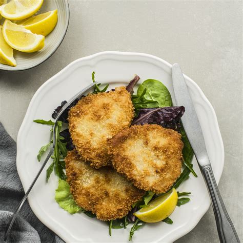Classic Breaded Veal Cutlets Recipe