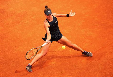 Veronika Kudermetova slams 'old' Italian Open official over ...