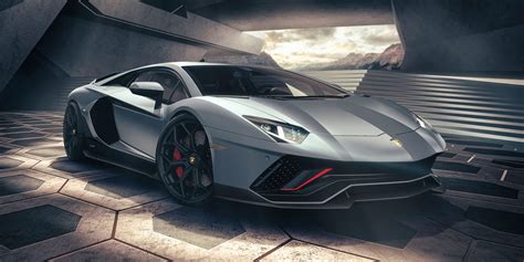 2022 Lamborghini Aventador Review, Pricing, and Specs