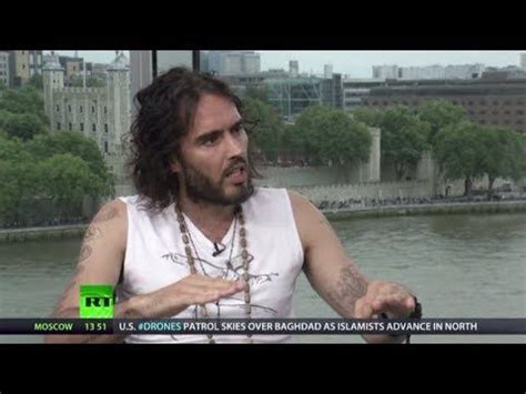 Keiser Report: Russell Brand talks revolution with Max & Stacy (E620) | Russell brand, Keiser ...