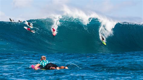 When the Big Wave Doesn’t Break, but Your Emotions Do - The New York Times