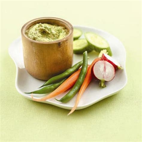 Healthy spinach dip - Chatelaine.com