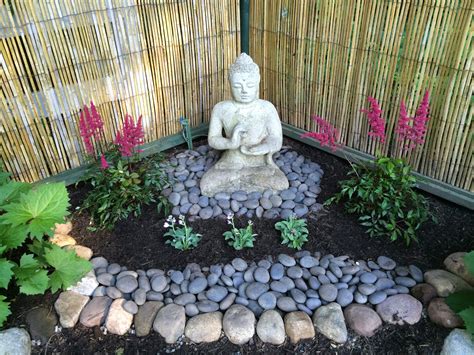 My Zen Garden: Buddha and the Dunce