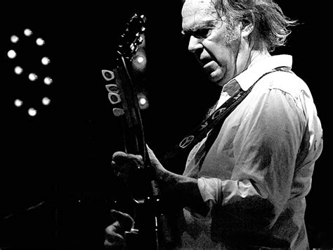 File:Neil Young 2008 Firenze 02.jpg - Wikipedia, the free encyclopedia