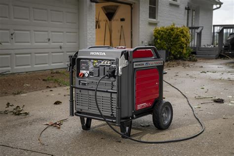 Honda EU7000iS Super Quiet Inverter Generator | Honda Generators