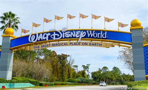 Disney World Entrance Sign