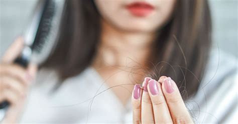 12 tips for coping with cancer-related hair loss