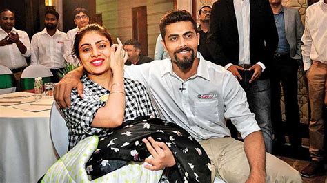 Ravindra Jadeja Wife, Age, Height, Salary, Family, Cars, Stats & more