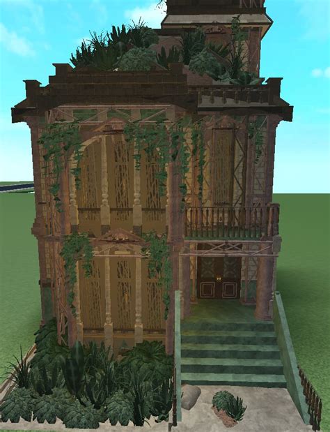 Gothic/Victorian Era Townhouse - Exterior Layout