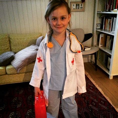 Children's Doctor Costume-DIY Doc McStuffins! Diy Doctor, Doctor Coat ...