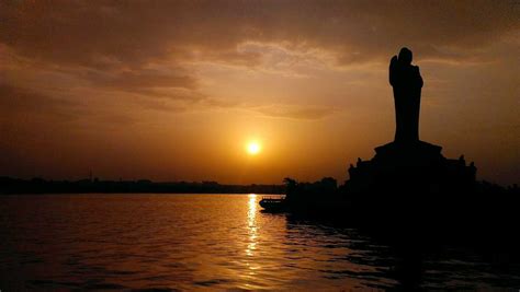 Hussain Sagar Lake Hyderabad | Hussain Sagar Lake images, best time to visit