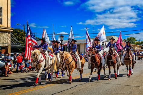 Sweethearts of the Rodeo | Rodeo life, Trick riding, Rodeo