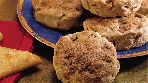 Apple-Cinnamon Scones Recipe - Pillsbury.com