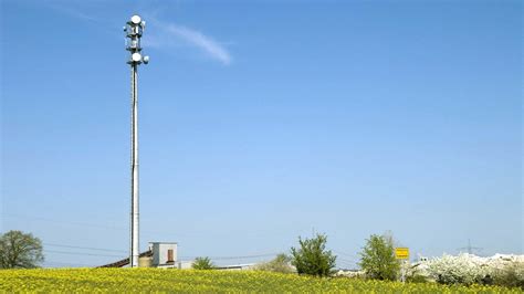 Telefónica Deutschland driving LTE expansion: LTE network already expanded by well over 3,000 ...