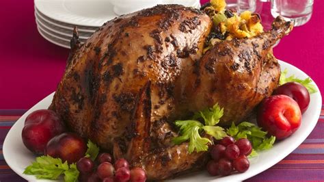 Receta de Pavo al Horno con Relleno de Frutas y Carne | Que Rica Vida