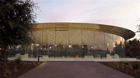 Gallery of Apple Event Offers First Look into Apple Park's Steve Jobs Theater - 17