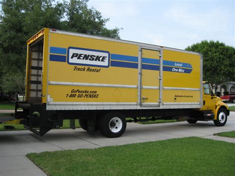 Penske Truck Rental - International 4300 / Morgan Box Truc… | Flickr