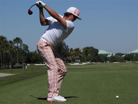 Swing Sequence: Rickie Fowler 2013 | GolfMagic