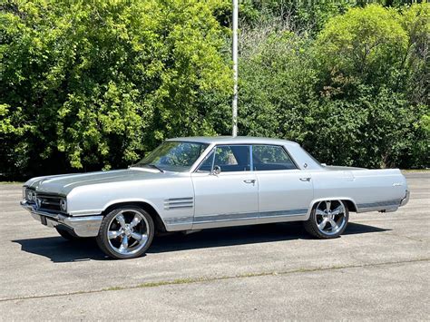 1964 Buick Wildcat | Midwest Car Exchange