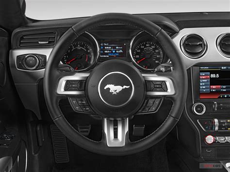 2017 Ford Mustang: 174 Interior Photos | U.S. News