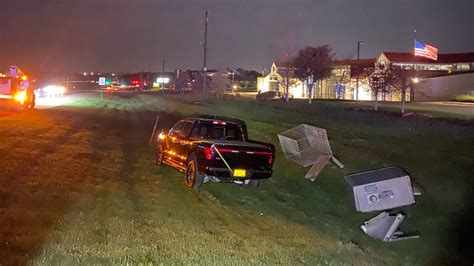 Single vehicle crash damages Marion traffic signal beyond repair, temporary stop signs in place