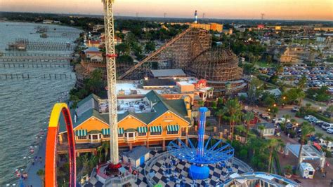 Kemah Boardwalk Has the Cure for the Wintertime Blues: a $5 All Day ...