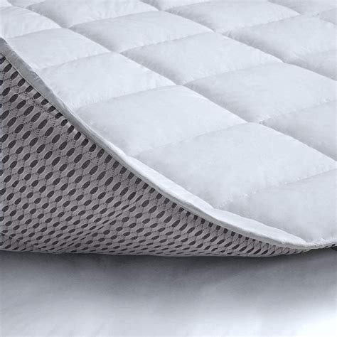 Cooling Mattress Pad Cover – California King - White - DUCK and GOOSE CO