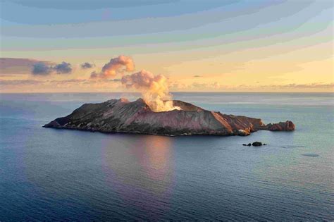 9 Fascinating Facts About Volcanic Islands - Facts.net