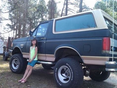 Find used MONSTER 1988 Ford Bronco - Lifted - nice 33's on rims - 4x4 lots of aftermarket in ...