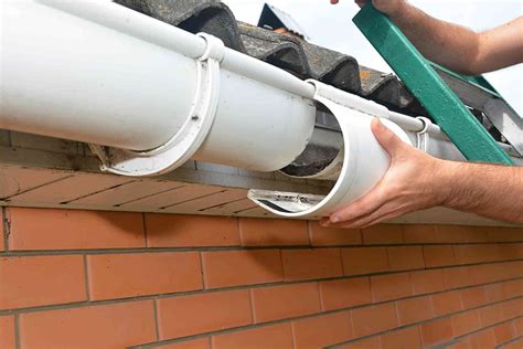 How Much Does Gutter Replacement Cost in 2024? | Checkatrade