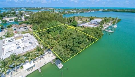 New Listing - Vacant Lot near Coco Plum Beach - Marathon, Florida Keys